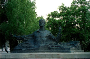 Это Памятник С.А.Есенину